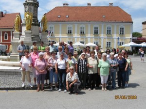 2009.05.20. Horvátországban Zágrábi katedrális előtt 001