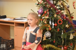 2015.12.14. Karácsonyi klubnapon az óvodásokkal és szüleikkel 111  