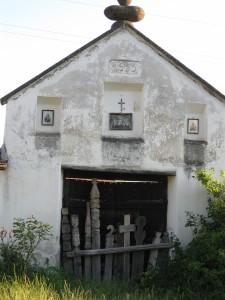 2008.06.22. Erdély, 28-Csíkszereda és Bögöz között Jézus kápolna IMG 0123 