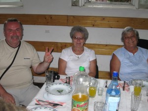 2008.06.23. Erdély, 14-Magyarlóna, búcsúvacsorakor   IMG 0181 