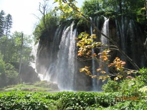 2009.05.21. Horvátországban, csoportunk a plitvicei tavaknál 042