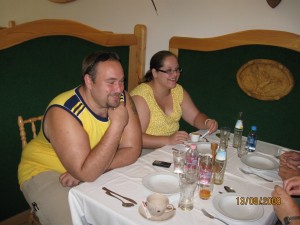 2009.08.13. Agárdi kiránduláskor a Vadász étteremben  011