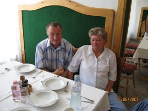 2009.08.13. Agárdi kiránduláskor a Vadász étteremben  014