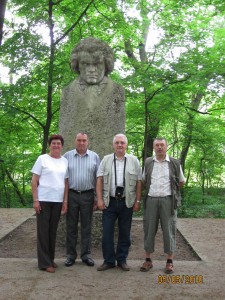 2010.05.05. Martonvásár, Beethoven szobránál 050